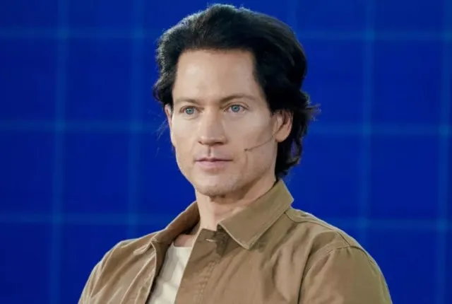 biohacker who used sons blood for anti-aging urges mcdonalds to cooperate 14049
