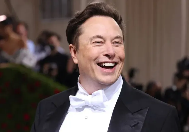 elon musk’s x suspends reporter after she febunks conspiracy theory about b 14003