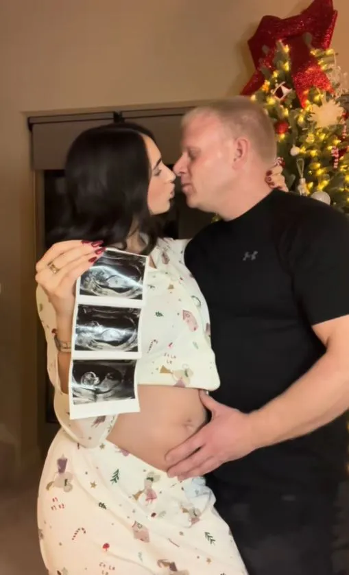 21-year-old woman announces pregnancy with boyfriend over twice her age 14078