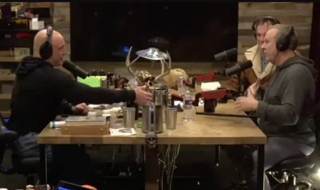 people startled by joe rogans chilling predictions about wildfires come tr 14250