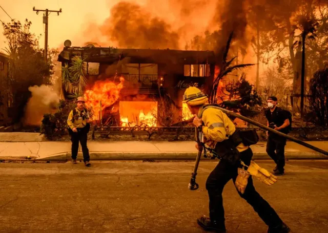 la mayor speechless over question about cutting fire department by millions 14271