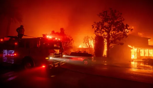 closer insights into the la wildfires that forced 180,000 to evacuate and c 14505