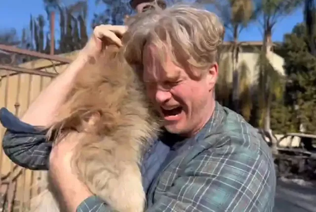 heartbreaking moment woman discovers her home has burned down in la wildfir 14722