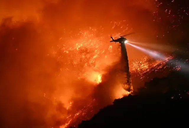 hollywood producer returns to destroyed dream home amid la fires 14641