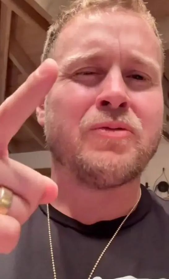 spencer pratt defends mandy moore against wildfire gofundme backlash 14676