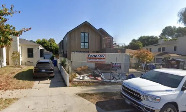architect whose home survived la wildfire shares key design choices behind 14837