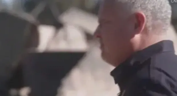 la firefighter leader breaks down in tears over burned ruins after years of 14876