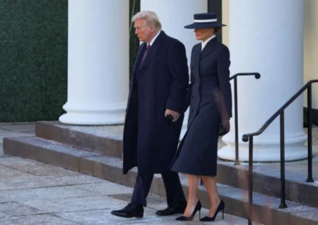 donald trump makes odd comment about melania’s feet after inaugural speech 15365