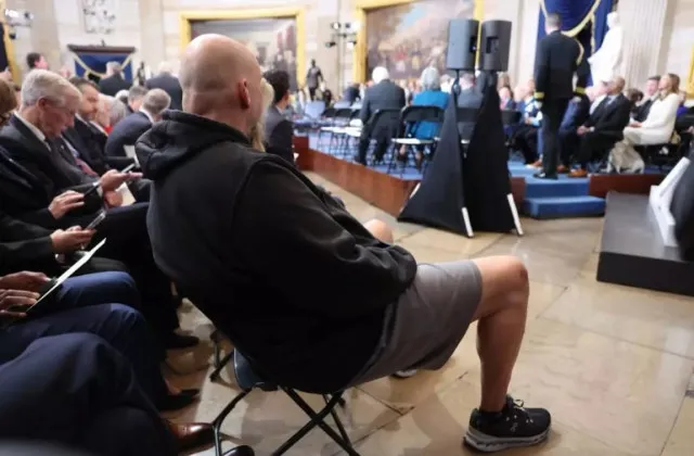 eight moments from trumps inauguration that were awkward but overlooked 15436