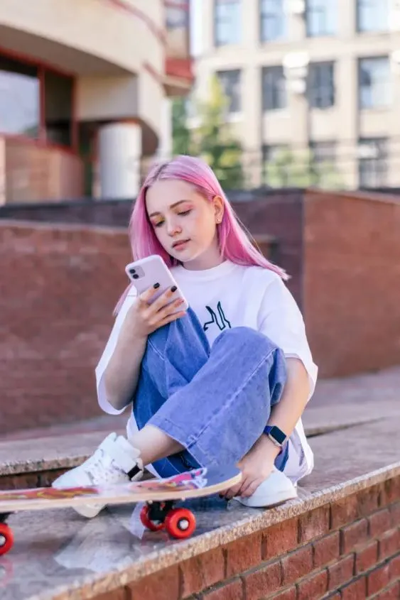 tiktok reveals how just looking at her feet can tell if a woman is a millen 15425