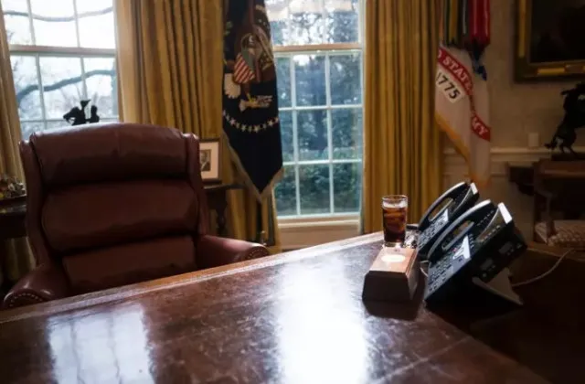 iconic coca-cola button returns to white house as trump’s daily intake stun 15480