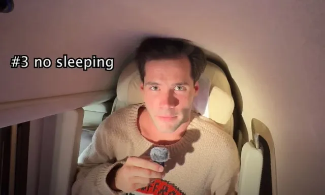 man nearly loses mind after experiencing $13,000 flight for 14 hours withou 15483