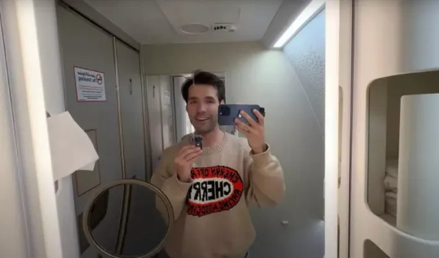 man nearly loses mind after experiencing $13,000 flight for 14 hours withou 15486