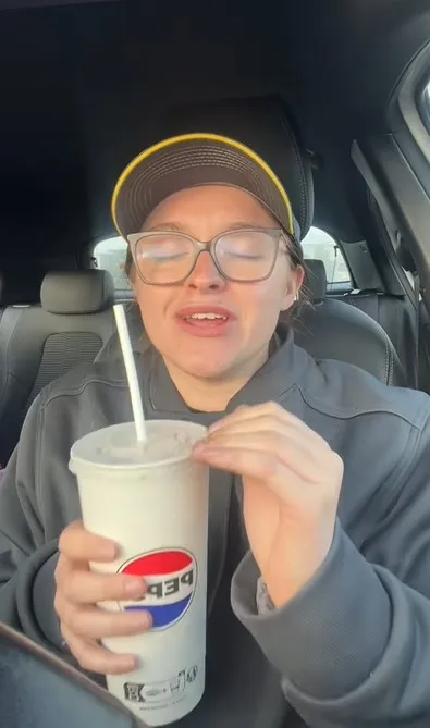 mcdonalds worker reveals truth behind why mcflurry machine is always turne 15561