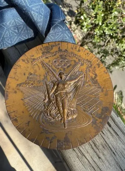 reality behind tarnished paris olympics medals revealed just days after d 15516