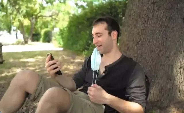 millionaire challenges himself to make $1,000,000 with just a phone 15916