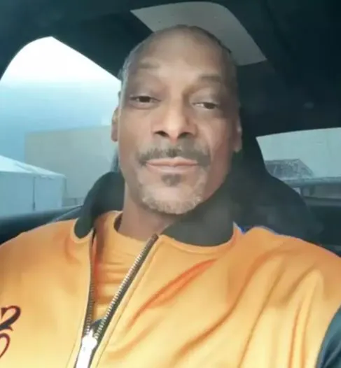 snoop dogg addresses criticism after performing at donald trumps crypto ba 15902