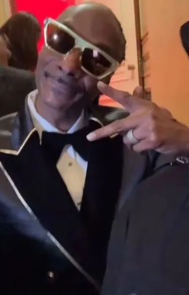 snoop dogg addresses criticism after performing at donald trumps crypto ba 15899
