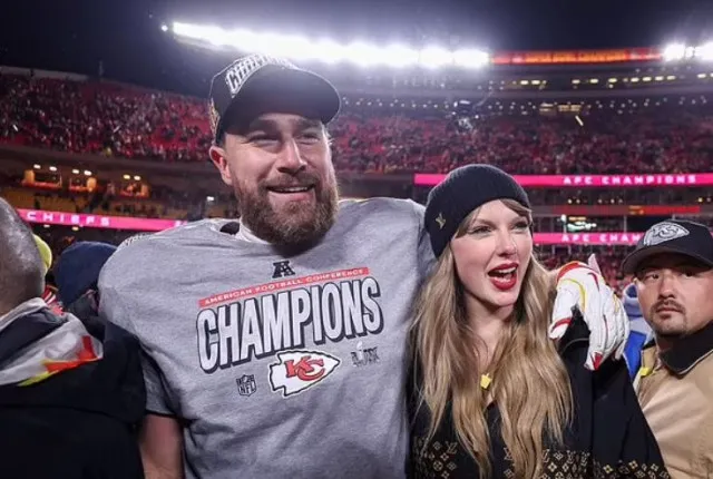 taylor swift and travis kelce celebrate chiefs’ afc victory with patrick ma 15923