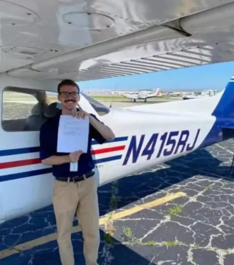 father of american airlines pilot demands answers after tragic crash 15981