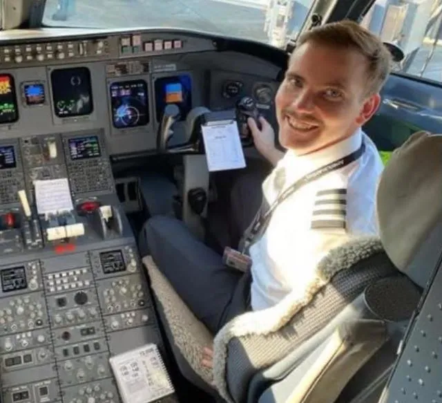 father of american airlines pilot demands answers after tragic crash 15979