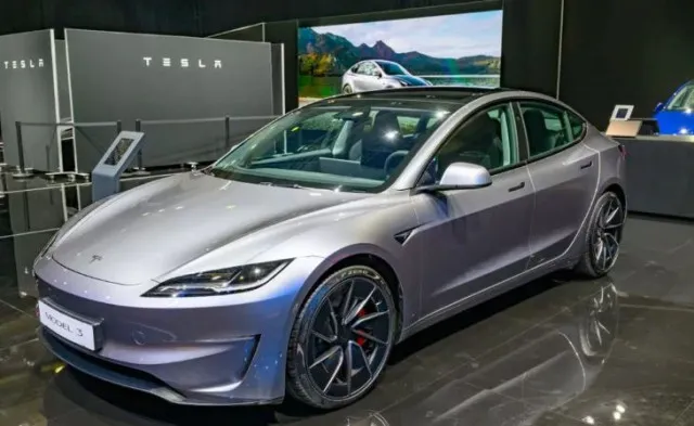 man shares the total cost of owning a tesla model 3 for four year 16027