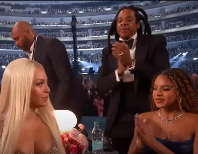 jay-zs nine-word message to beyonce after her grammy win revealed 16195