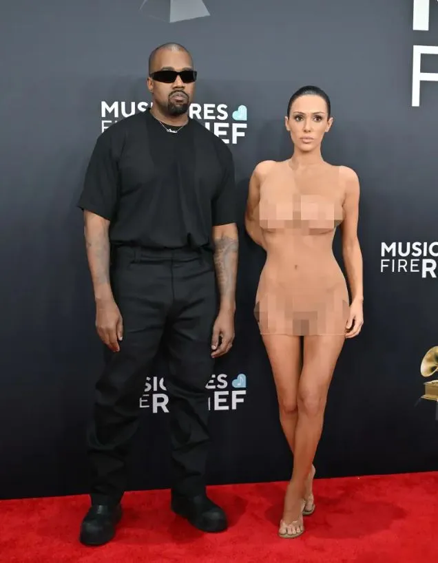 kanye west sparks super bowl rumors with bianca censori after grammys stunt 16360