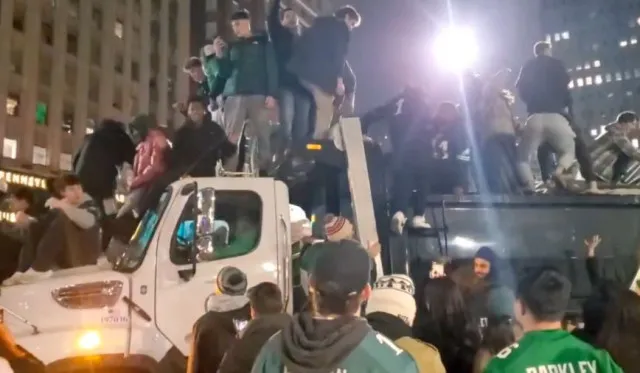 philadelphia descends into chaos as rowdy eagles fans celebrate super bowl 16620