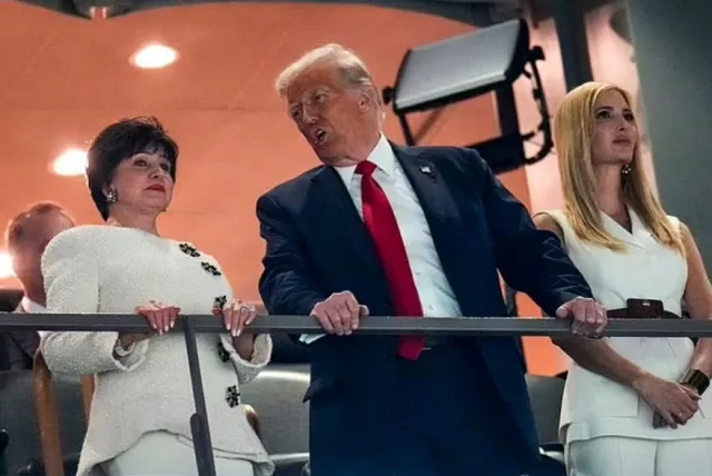 viewers wonder who joined president trump at super bowl 2025 in new orleans 16689