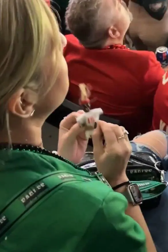 woman accused of performing witchcraft at super bowl sparks debate online 16886