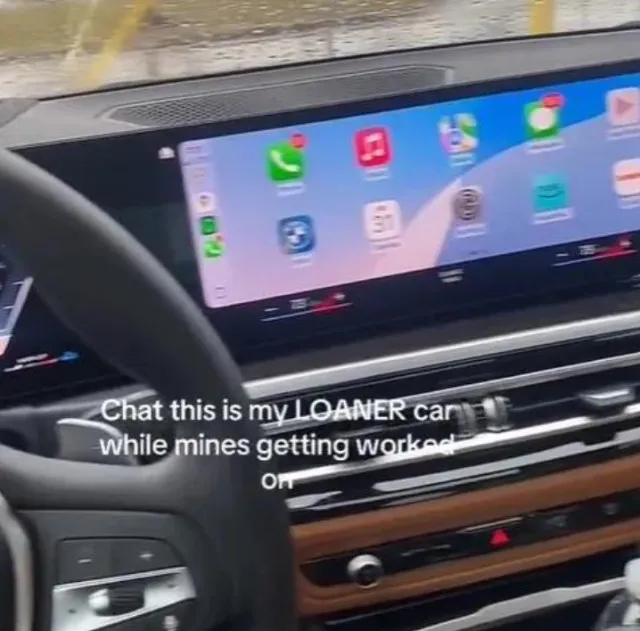woman takes her old bmw for service – unexpectedly gets a luxurious $50,000 17093