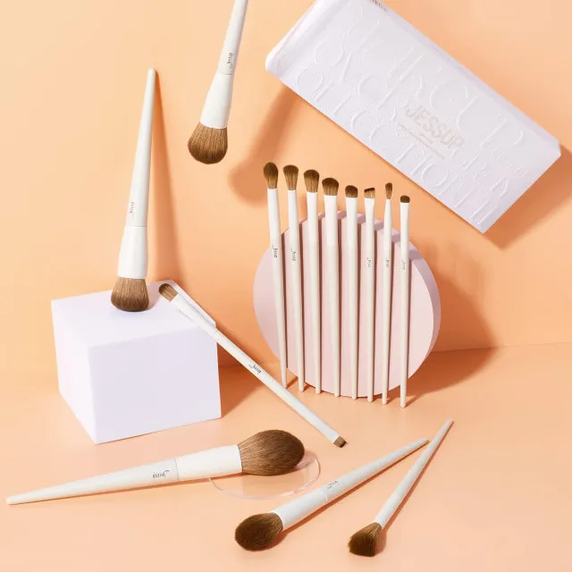 4 essential beauty tools to optimize your makeup routine 17262