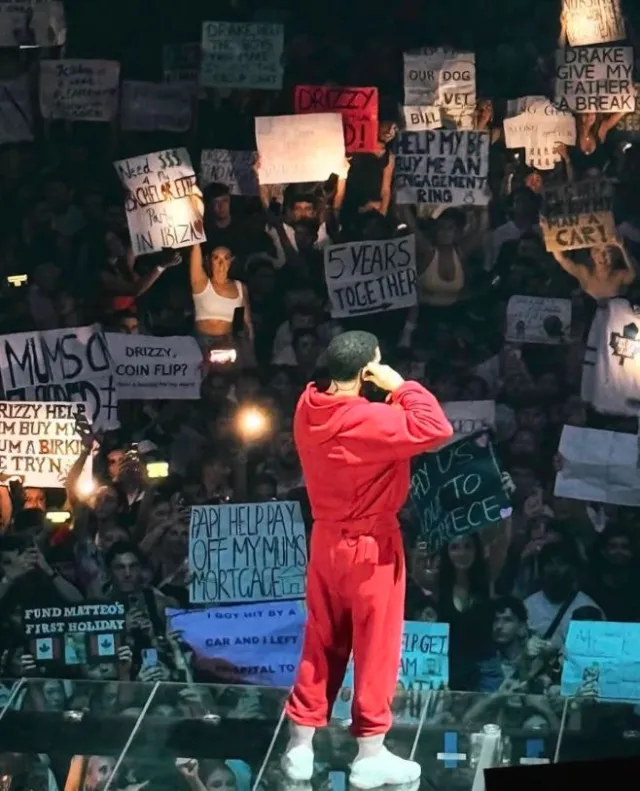 drake fans slammed for dystopian behavior 17718