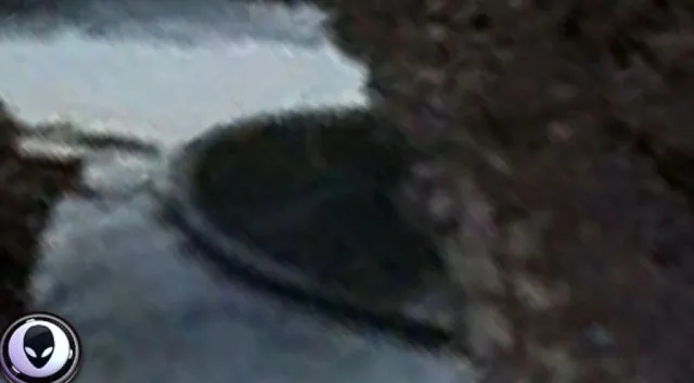 ufo hunters claim to spot alien ship in antarctic cave from google earth im 17998