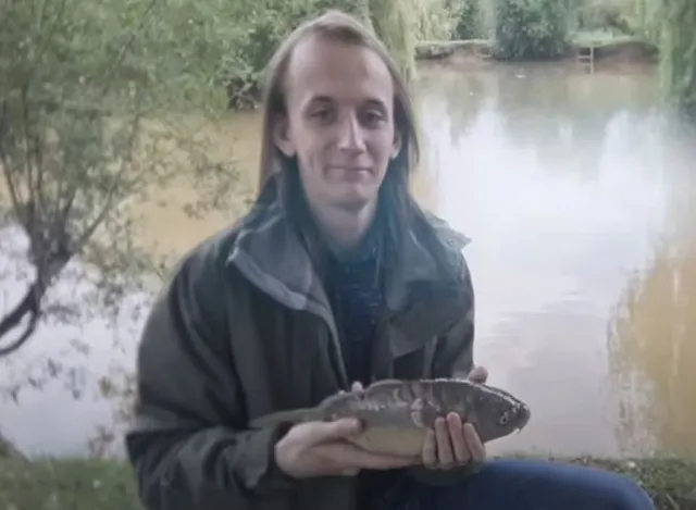 men transition after excessive hard work to receive female benefits 18189