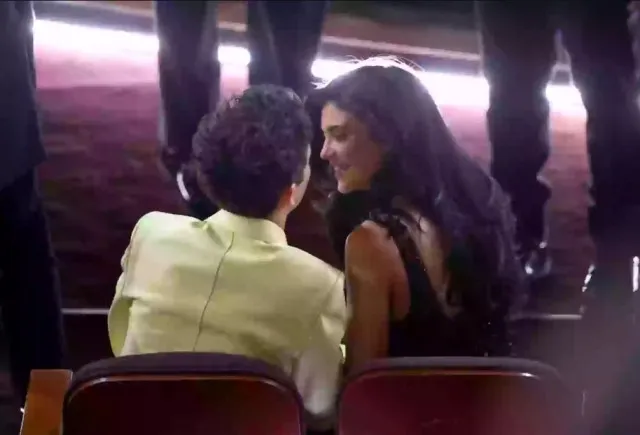kylie jenner blasted for rude behavior as timothee introduces her to elto 18532
