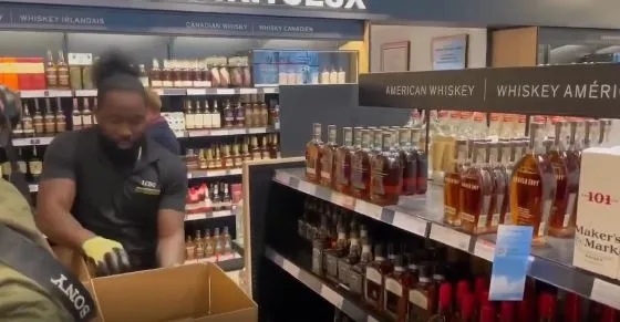 jack daniels reacts as viral video shows us alcohol being removed from can 18946