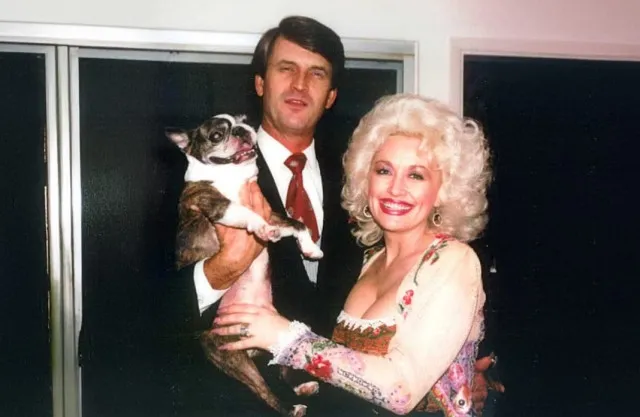 dolly parton shares the real reason she and late husband carl dean never ha 18979
