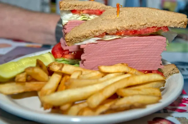 canadian cafes trump sandwich goes viral for its hilarious ingredient li 19287