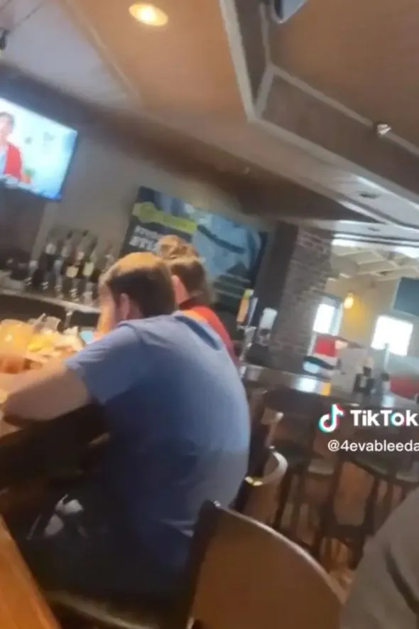 influencer criticized for publicly mocking man on a date over menu prices 19534