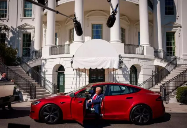 staggering number of recall notices on $90,000 tesla donal trump purchased 19425