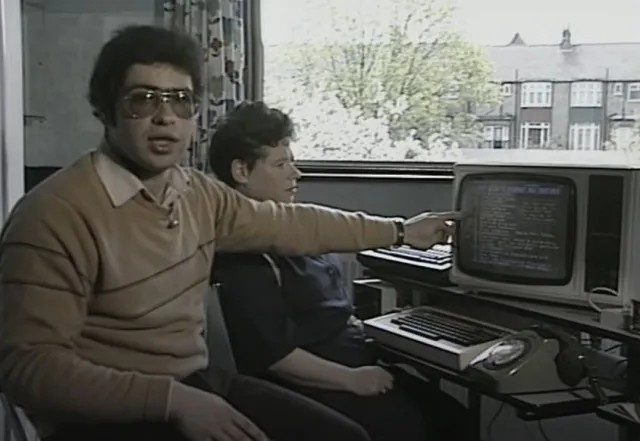 video from 1984 explaining how to send an email leaves people with the same 19532