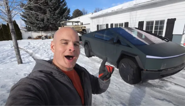 viewers stunned as major tech youtuber vows to sell all his tesla vehicles 19499