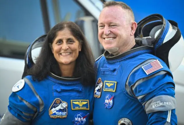 nasa astronauts stuck in space longer as their return to earth gets postpon 19625