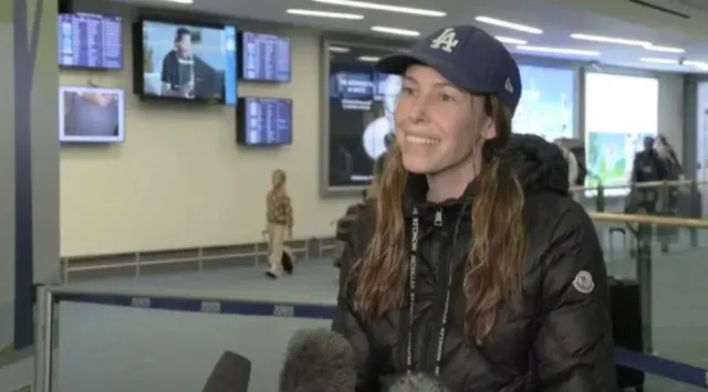 american pie star opens up about ice detention and being wrapped in chains 19743