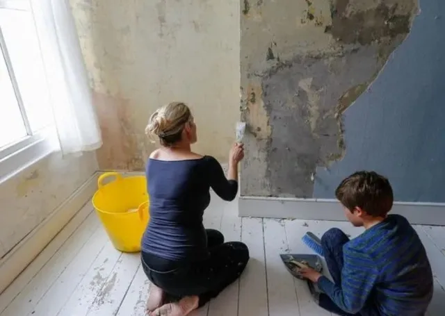 how to clean wallpaper glue 19803
