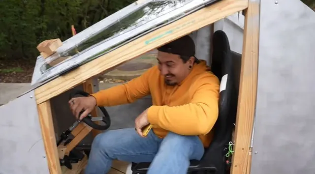 people stunned as youtuber creates fully functional cybertruck from trash 19758