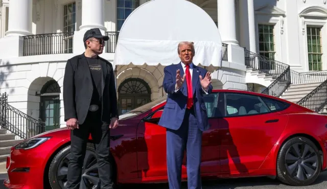 donald trump vows harsh punishment for attackers of elon musk and tesla wit 20156