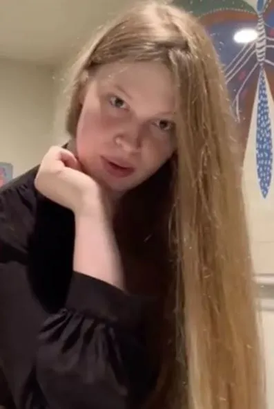 elon musk’s estranged daughter opens up about her siblings and relationship 20147